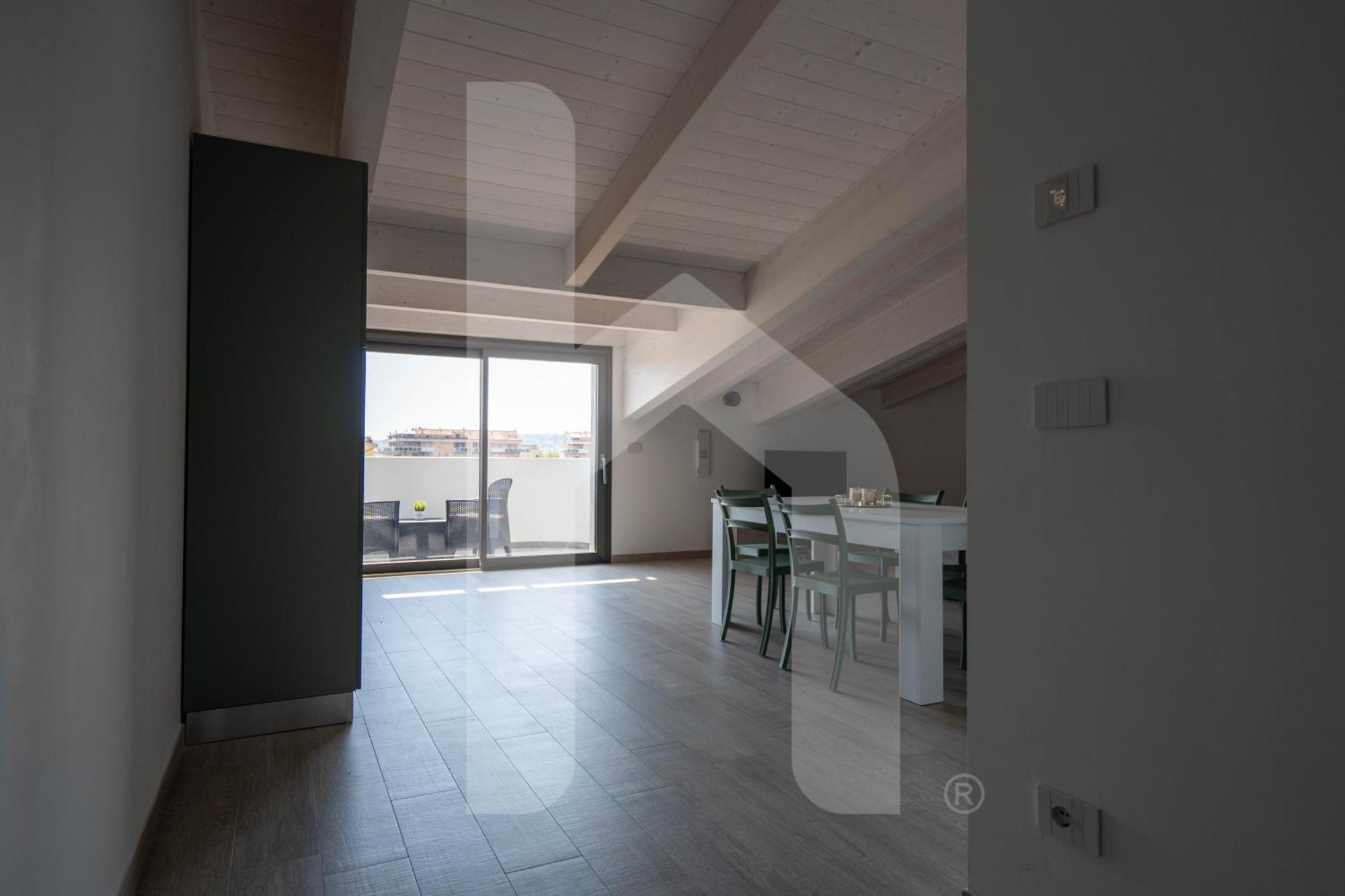 Homiday - Waterfront Montesilvano Exterior photo